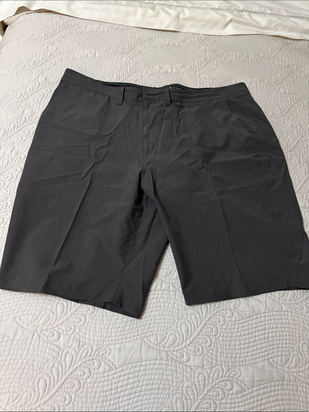 Men's 7 Diamonds 10” inseam dark gray Performance Shorts